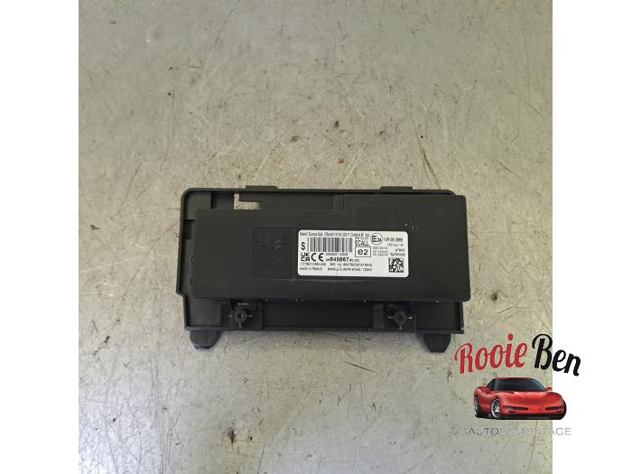 Gebrauchte Telefon Modul Citroen C3 (SX/SW) 1.2 Vti 12V PureTech Preis € 75,00 Margenregelung angeboten von Rooie Ben autodemontage