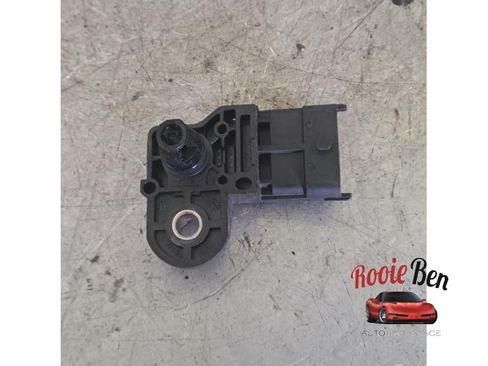 Begagnade MAP-sensor (insugsrör) Opel Astra J Sports Tourer (PD8/PE8/PF8) 1.7 CDTi 16V Pris € 25,00 Marginaltabell erbjuds av Rooie Ben autodemontage