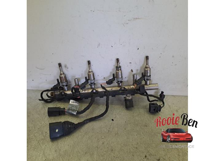Usagé Système d'injection Volkswagen Golf VII (AUA) 2.0 R 4Motion 16V Prix € 100,00 Règlement à la marge proposé par Rooie Ben autodemontage