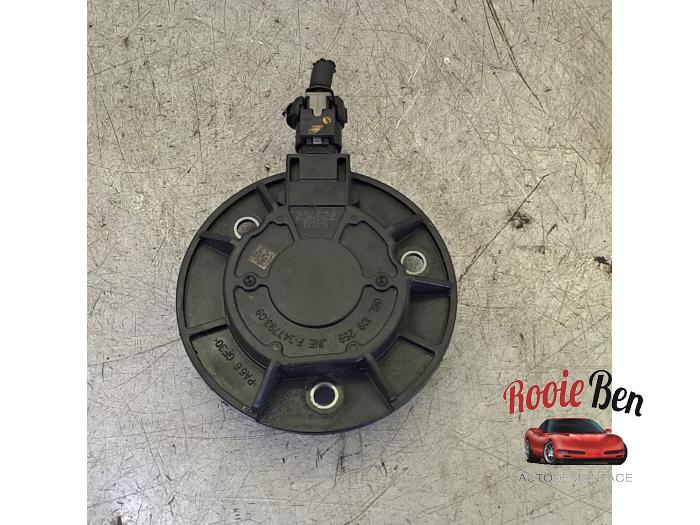 Gebrauchte Nockenwelle Sensor Volkswagen Golf VII (AUA) 2.0 R 4Motion 16V Preis € 10,00 Margenregelung angeboten von Rooie Ben autodemontage
