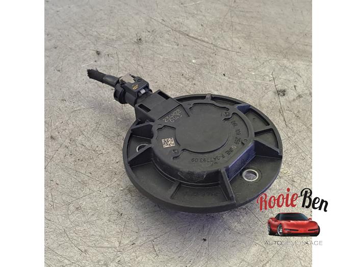 Gebrauchte Nockenwelle Sensor Volkswagen Golf VII (AUA) 2.0 R 4Motion 16V Preis € 10,00 Margenregelung angeboten von Rooie Ben autodemontage