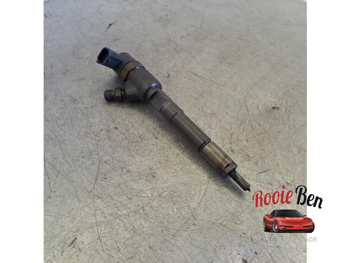 Injecteurs d'un Fiat Doblo Cargo (263) 1.3 MJ 16V DPF Euro 5 2017