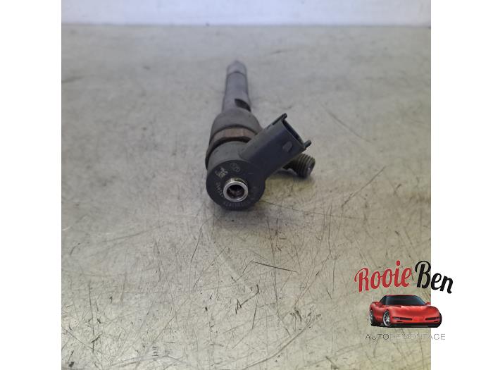 Injecteurs d'un Fiat Doblo Cargo (263) 1.3 MJ 16V DPF Euro 5 2017
