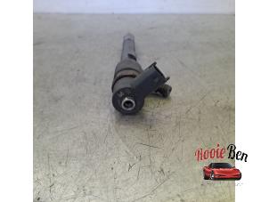 Injecteurs d'un Fiat Doblo Cargo (263) 1.3 MJ 16V DPF Euro 5 2017