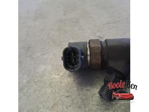 Injecteurs d'un Fiat Doblo Cargo (263) 1.3 MJ 16V DPF Euro 5 2017