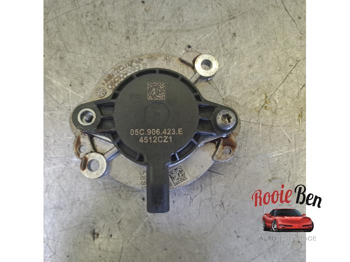 Begagnade Kamaxelsensor Volkswagen Polo VI (AW1) 1.0 TSI 12V Pris € 20,00 Marginaltabell erbjuds av Rooie Ben autodemontage