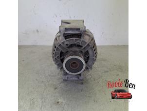 Dynamo van een Volkswagen Golf VI (5K1) 2.0 GTI 16V 2009