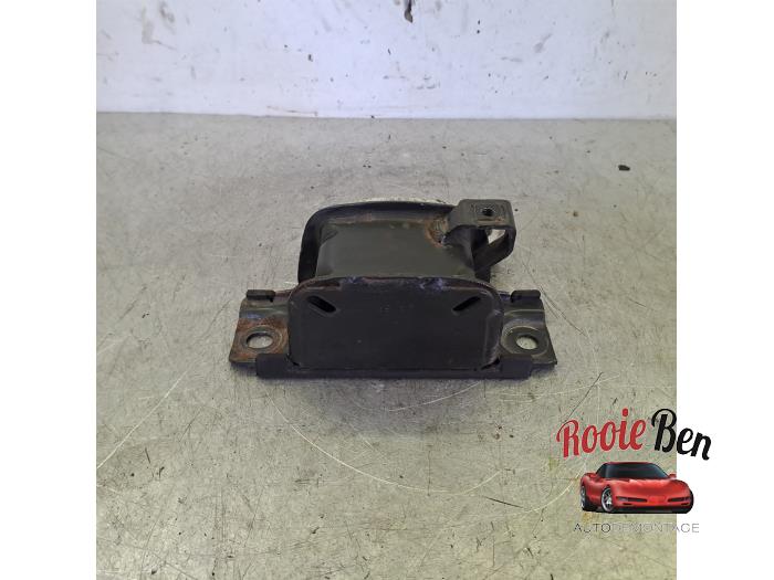 Used Engine mount Opel Adam 1.2 16V Price € 25,00 Margin scheme offered by Rooie Ben autodemontage