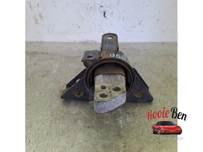 Used Engine mount Chevrolet Spark Price € 25,00 Margin scheme offered by Rooie Ben autodemontage