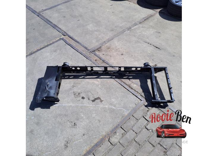 Gebrauchte Radiatorbalken Chevrolet Silverado 1500 Crew Cab Preis auf Anfrage angeboten von Rooie Ben autodemontage