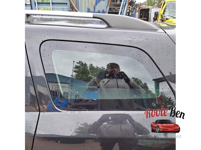 Usados Ventanilla triangular izquierda detrás Dacia Logan MCV II/III/Sandero Wagon 0.9 TCE 12V Precio € 50,00 Norma de margen ofrecido por Rooie Ben autodemontage