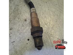 Lambda probe from a Mercedes-Benz C (W204) 2.2 C-180 CDI 16V BlueEFFICIENCY 2011