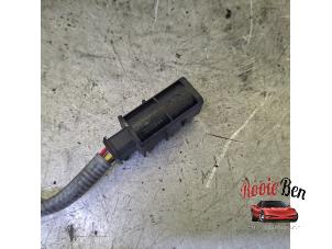 Lambda probe from a Mercedes-Benz C (W204) 2.2 C-180 CDI 16V BlueEFFICIENCY 2011