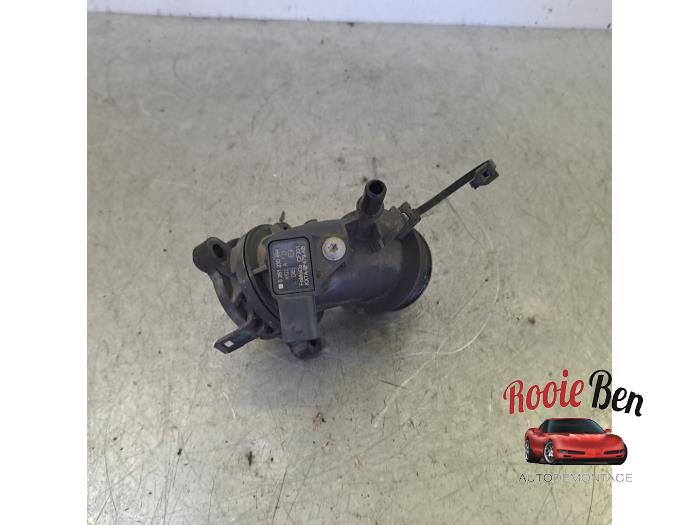Begagnade MAP-sensor (insugsrör) Ford Fiesta 7 1.0 EcoBoost 12V Pris € 25,00 Marginaltabell erbjuds av Rooie Ben autodemontage