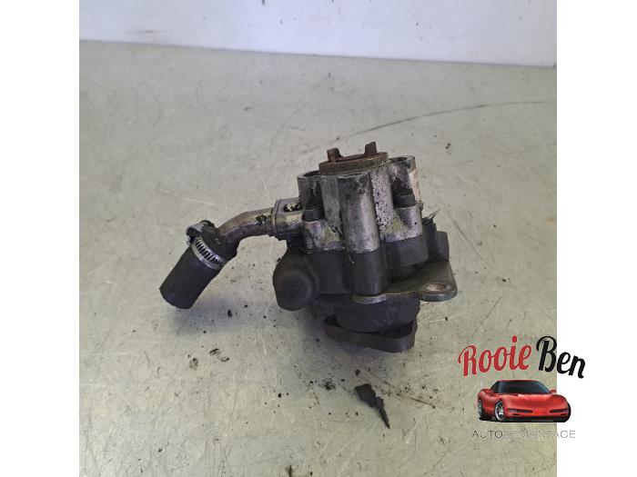 Usagé Pompe de direction Landrover Defender I 2.5 TD5 Prix sur demande proposé par Rooie Ben autodemontage