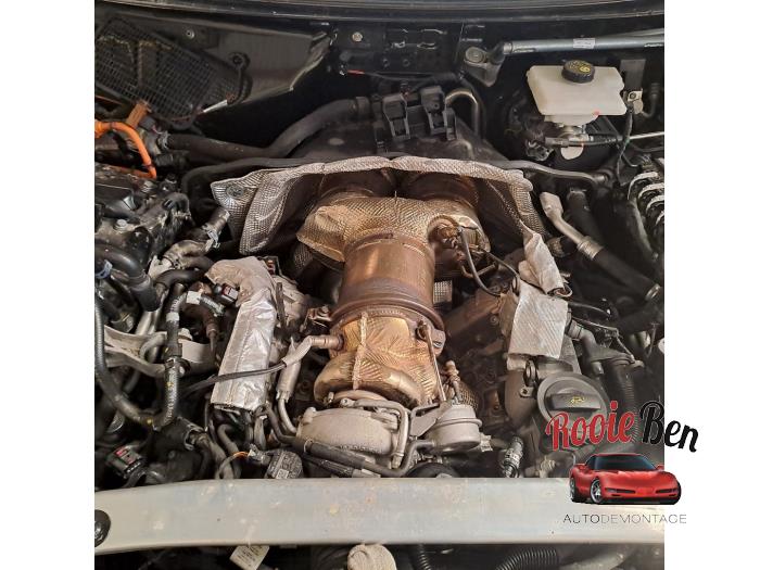 Used Gearbox Porsche Cayenne III (9YA) 3.0 V6 Turbo 24V E-Hybrid Price on request offered by Rooie Ben autodemontage