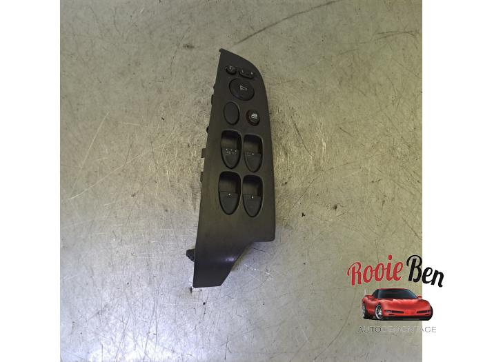Usados Interruptor combinado de ventanillas Honda Civic (FA/FD) 1.3 Hybrid Precio € 25,00 Norma de margen ofrecido por Rooie Ben autodemontage