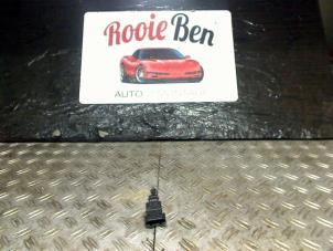 Used Brake light switch Volkswagen Golf IV (1J1) 1.9 TDI Price € 10,00 Margin scheme offered by Rooie Ben autodemontage