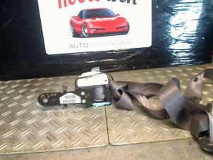 Used Seatbelt tensioner, left Chrysler 300 M 2.7 V6 24V Price € 50,00 Margin scheme offered by Rooie Ben autodemontage