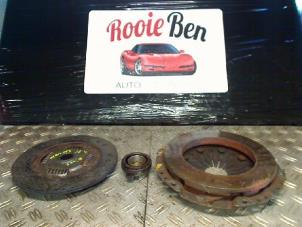 Used Clutch kit (complete) Mercedes E (C124) 3.0 300 CE 24V Price € 20,00 Margin scheme offered by Rooie Ben autodemontage