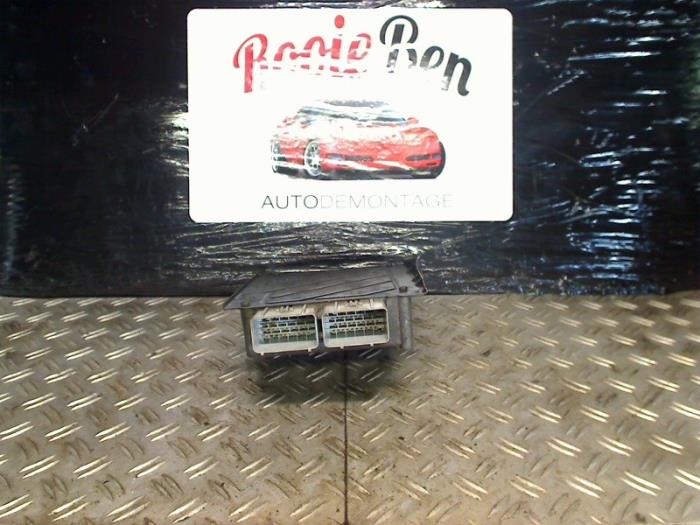Calculateur moteur d'un Chrysler Neon II 2.0 16V LE,SE,CS,Sport 2002