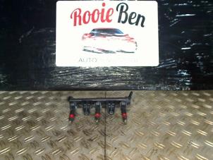 Used Fuel injector nozzle Volkswagen Fox (5Z) 1.2 Price € 50,00 Margin scheme offered by Rooie Ben autodemontage