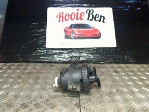 Used Fuel filter housing Peugeot 307 (3A/C/D) 1.6 HDi 16V Price € 30,00 Margin scheme offered by Rooie Ben autodemontage