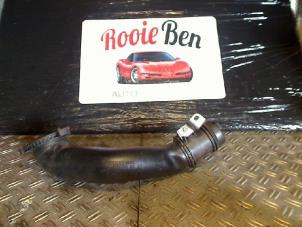 Intercooler Rohr van een Mercedes-Benz Vito (639.6) 2.2 116 CDI 16V Euro 5 2011