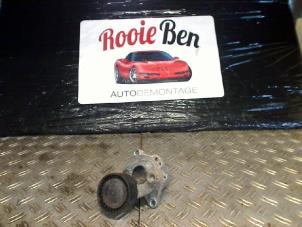 Used Drive belt tensioner Mercedes Vito (639.6) 2.2 116 CDI 16V Euro 5 Price on request offered by Rooie Ben autodemontage