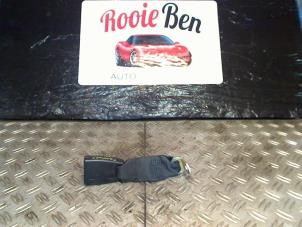 Used Rear seatbelt buckle, left BMW 3 serie Compact (E36/5) 316i Price € 10,00 Margin scheme offered by Rooie Ben autodemontage