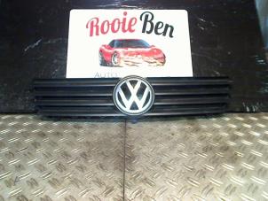 Used Grille Volkswagen Polo III (6N2) 1.9 D Price € 15,00 Margin scheme offered by Rooie Ben autodemontage