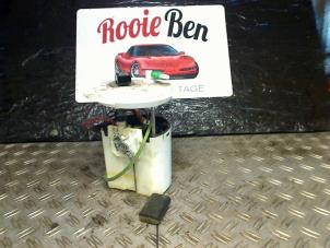 Used Electric fuel pump Chrysler Pacifica 3.5 V6 24V Price on request offered by Rooie Ben autodemontage