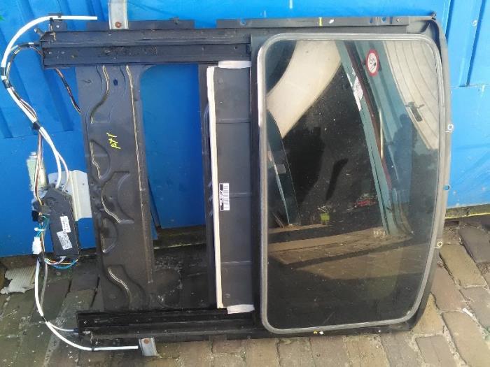 Używane Dach panoramiczny Chrysler PT Cruiser 2.0 16V Cena € 150,00 Procedura marży oferowane przez Rooie Ben autodemontage