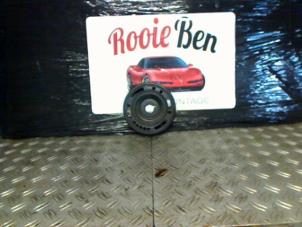 Used Water pump pulley Opel Corsa D 1.4 16V Twinport Price € 30,00 Margin scheme offered by Rooie Ben autodemontage