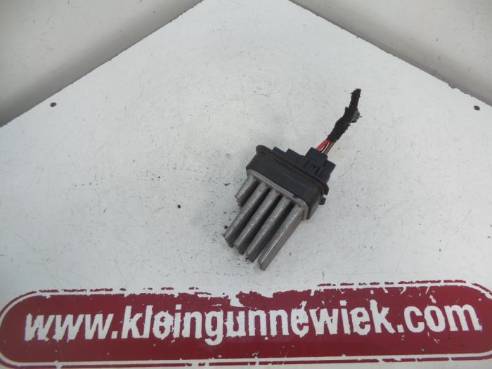 Opel Zafira B Heater resistors stock