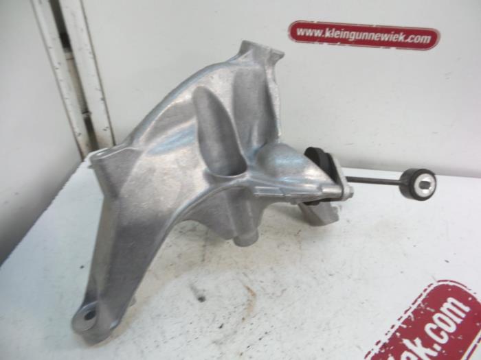 Engine mount Audi Q5 80A199307A DETDETA