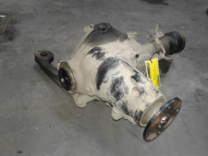 Front differential Toyota Hi-lux VI 2.4 D4D-F 16V 4x4 - H19B1249