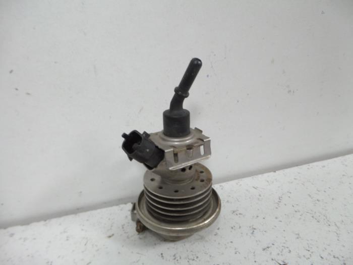 Adblue Injektor Mercedes E Klasse A0004900713 651911 Bosch Adblue Injektor Mercedes E Klasse A0004900713 651911 Bosch