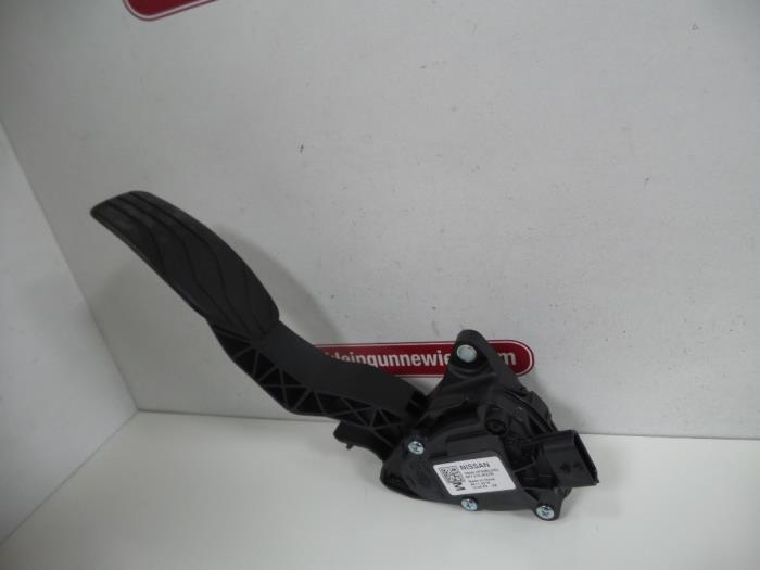 Throttle pedal position sensor Nissan XTrail 18002DF30B R9N401