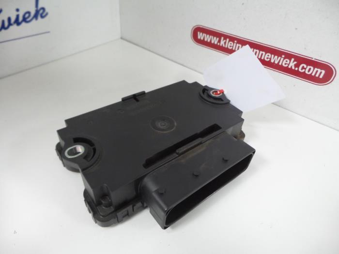 Parking brake module Volkswagen Touareg 4.2 TDI V8 DPF 32V 7P0907801F ATE