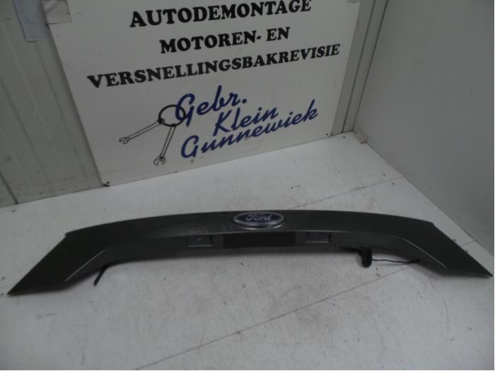 Kofferraumleiste Heckklappe Leiste Für Ford Kuga 2019-2025 Edelstahl C - OMAC DE