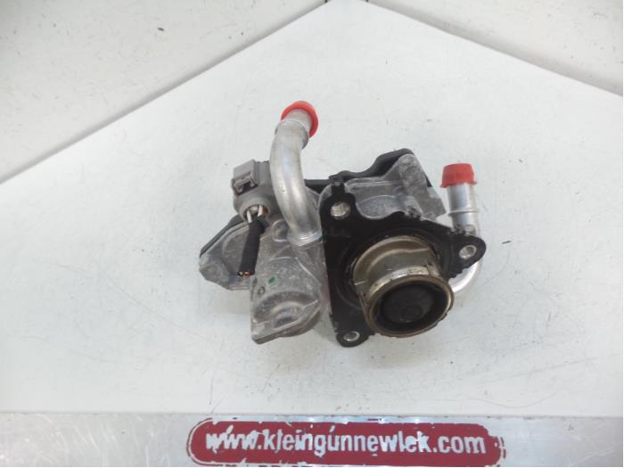 EGR valves with engine code CNHA stock