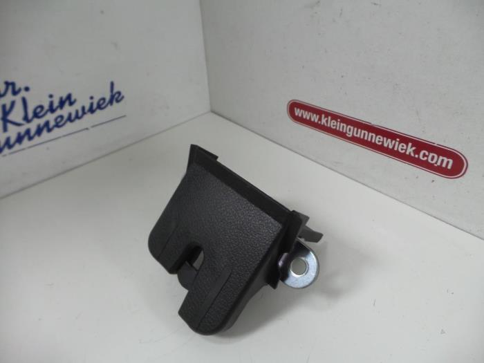 Tailgate lock mechanism Volkswagen Golf - 5G6827505B