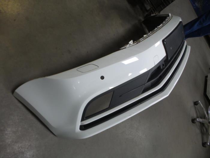 Front bumper Volkswagen Jetta LC9A - 5C6807217Q