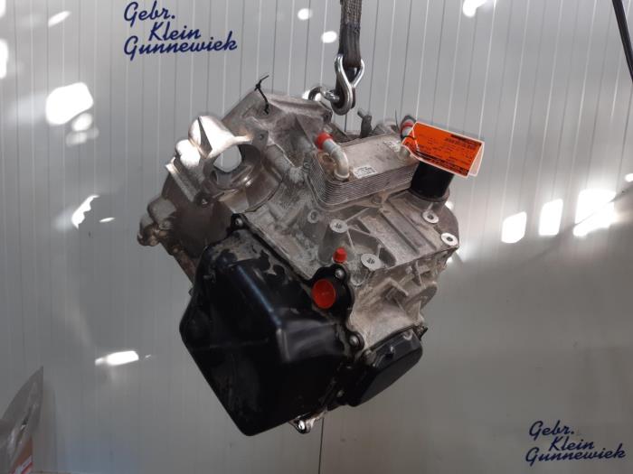 Gearbox Volkswagen Jetta 02E300063J QYX6TDSG