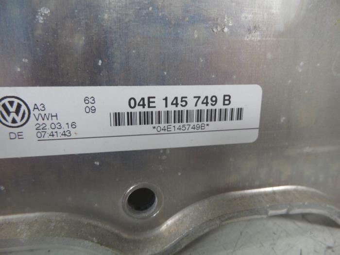 Intercooler Volkswagen Golf 04E145749B