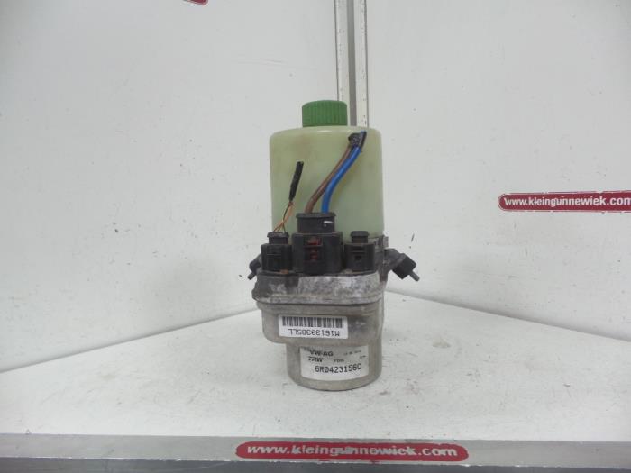 Power steering pump Volkswagen Polo 6R0423156C