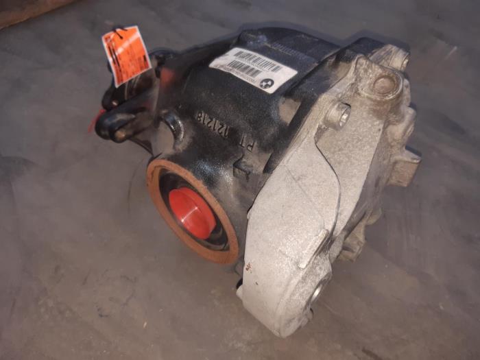 Rear differential BMW 1Serie 33108659989