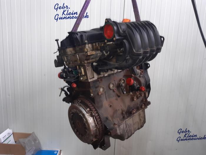 Engine Citroen Xsara Picasso 1.6i 16V - 0135JY NFU10FX6P