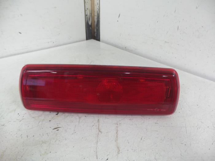 Third brake lights with part number 265904849R stock